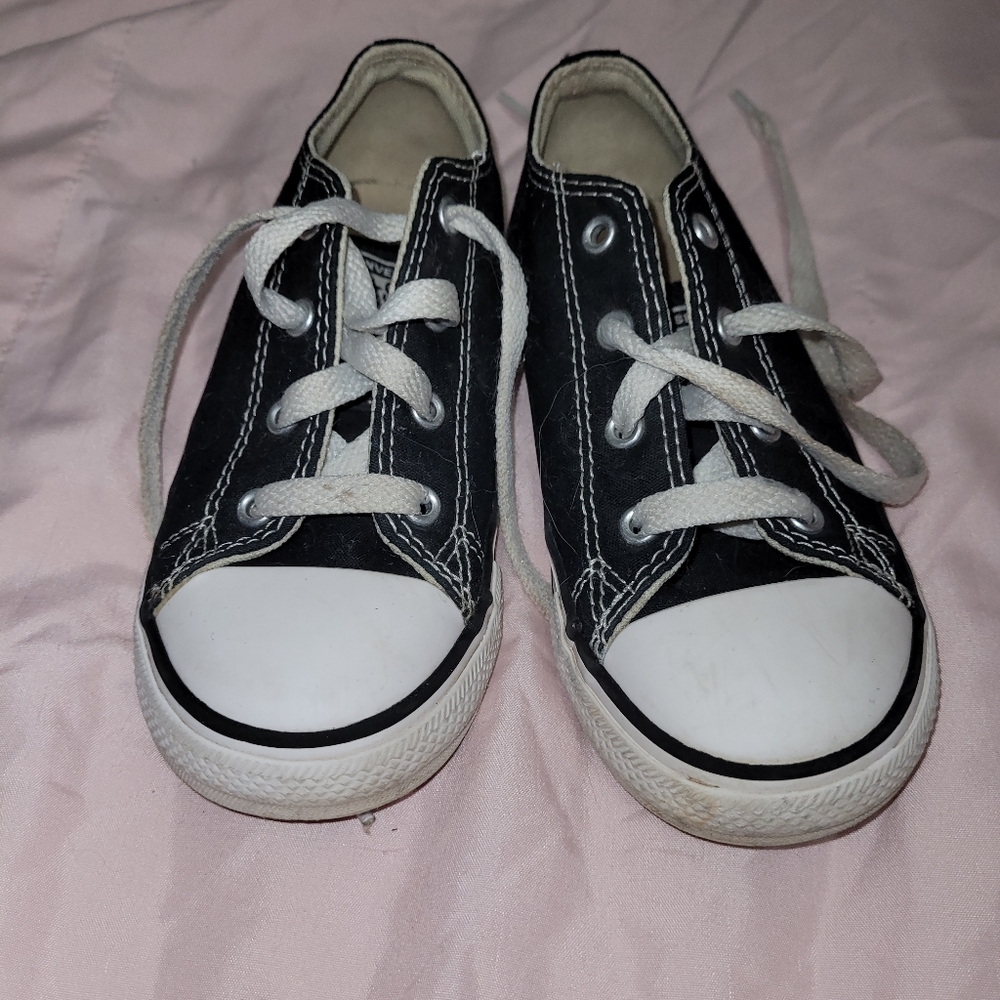 Black toddler converse